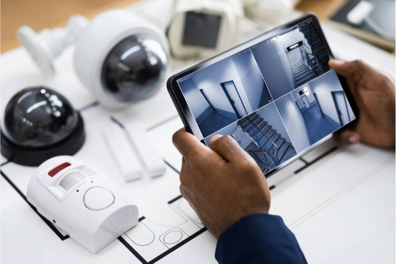 Dispositivos Electrónicos de Seguridad Más Utilizados